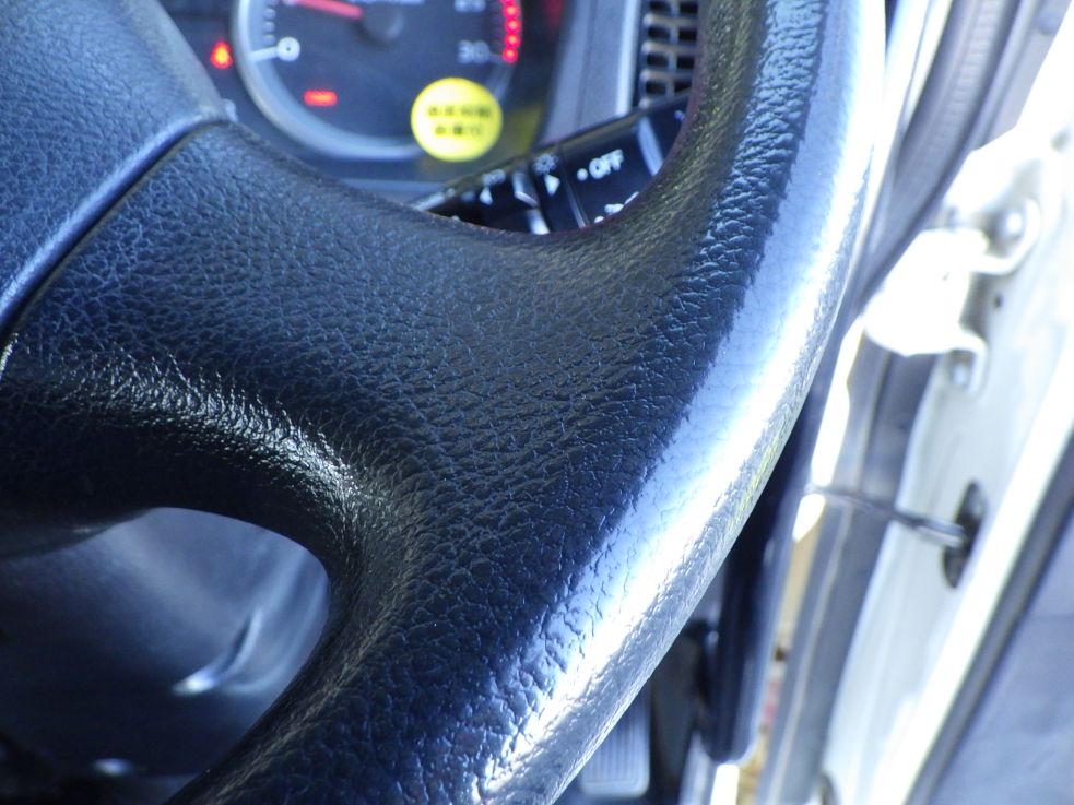 ハンドルにスレがあります。|日野 プロフィア QKG-FS1EKDAの写真48