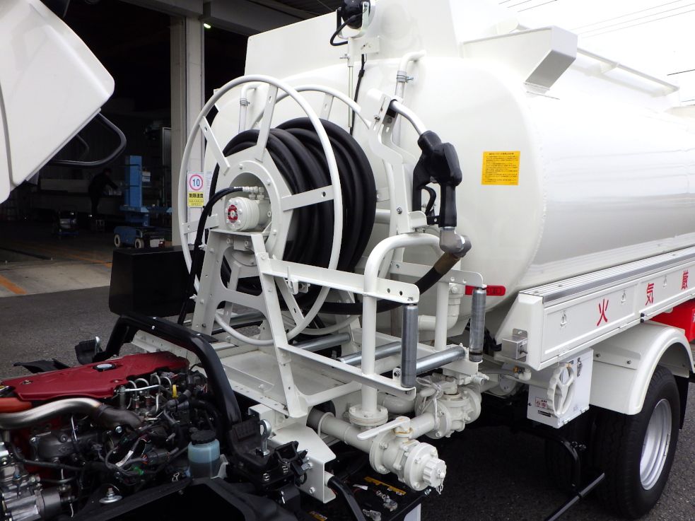ホースリールの状態です。|日野 デュトロ 2KG-XZU600E(2WD)の写真14
