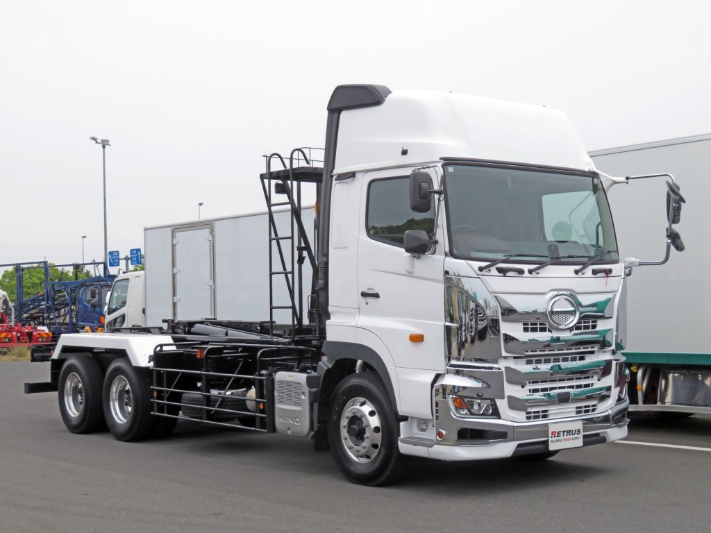 日野 プロフィア 2DG-FS1AJEの写真2