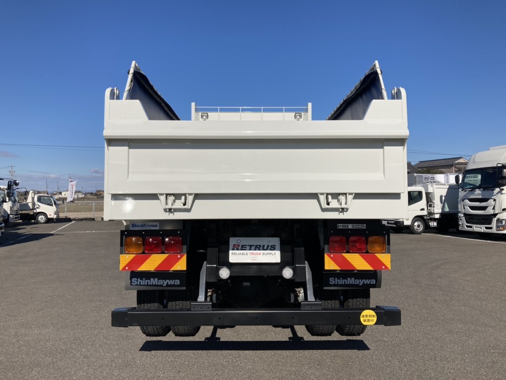 いすゞ ギガ 2RG-CXZ77DTの写真10