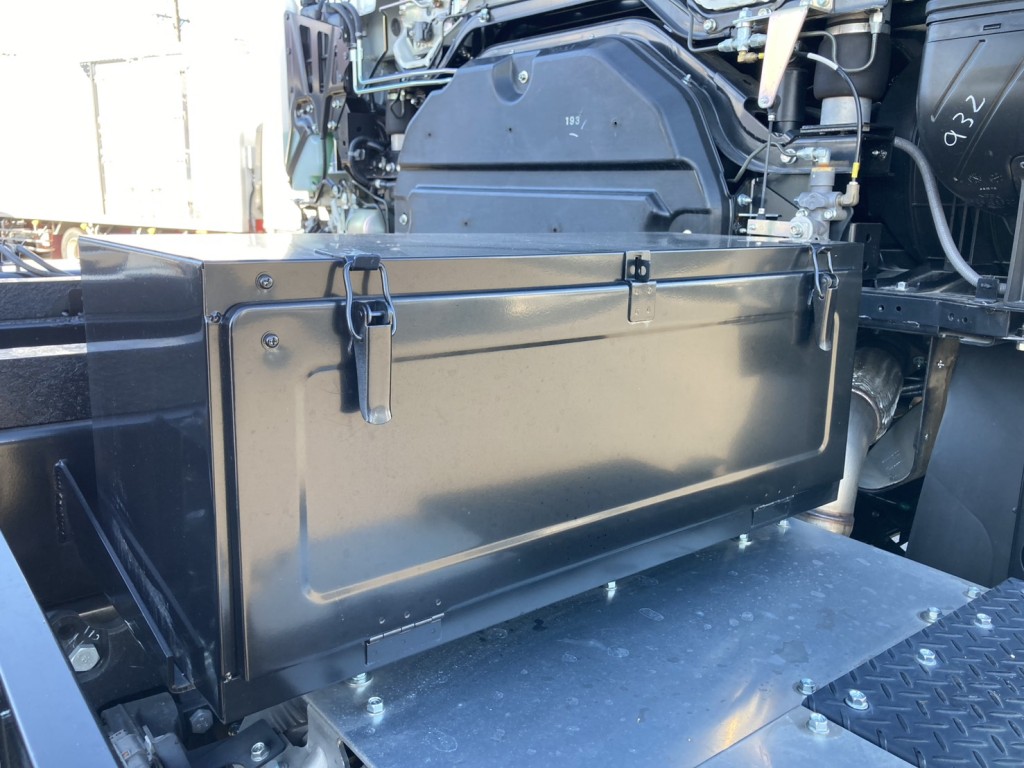 いすゞ ギガ 2RG-CXZ77DTの写真21