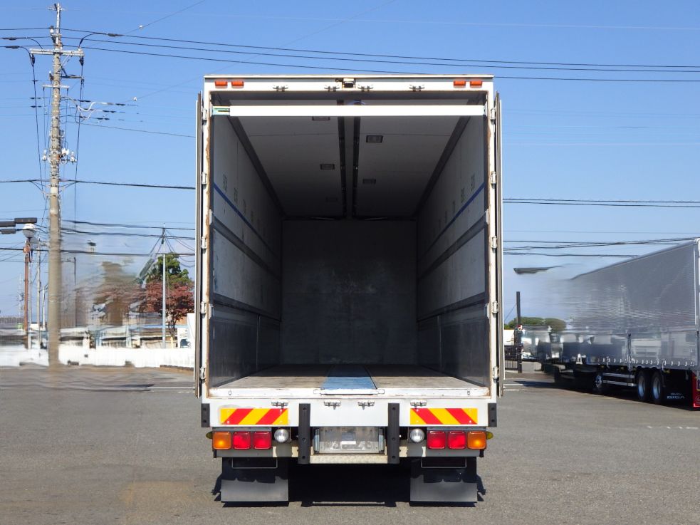 荷台全体の状態です。|日野 プロフィア 2DG-FW1AHGの写真9