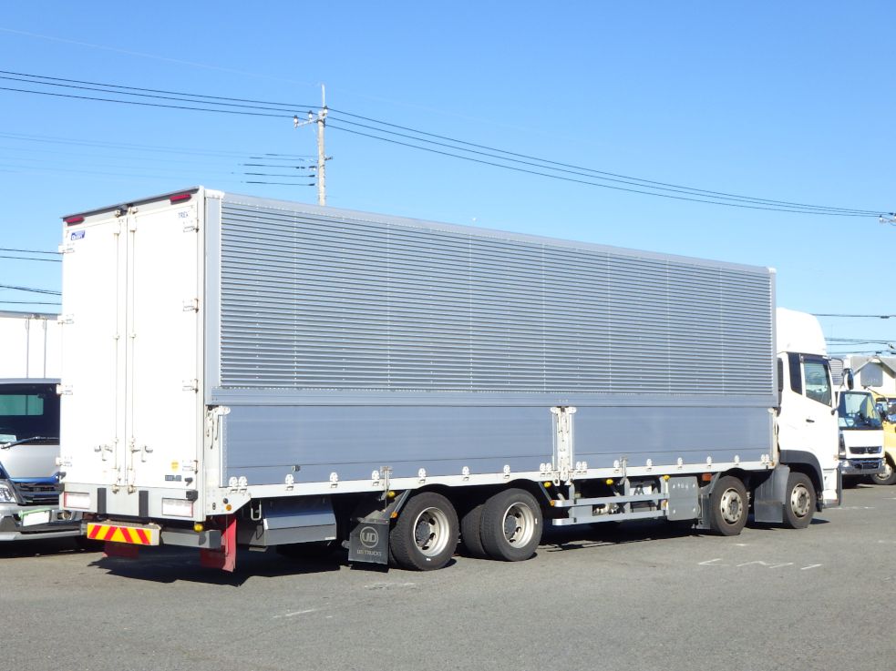 UDトラックス クオン 2PG-CG5CAの写真4