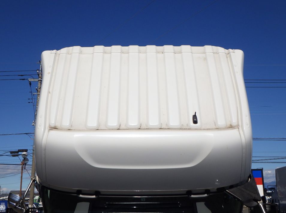 UDトラックス クオン 2PG-CG5CAの写真19