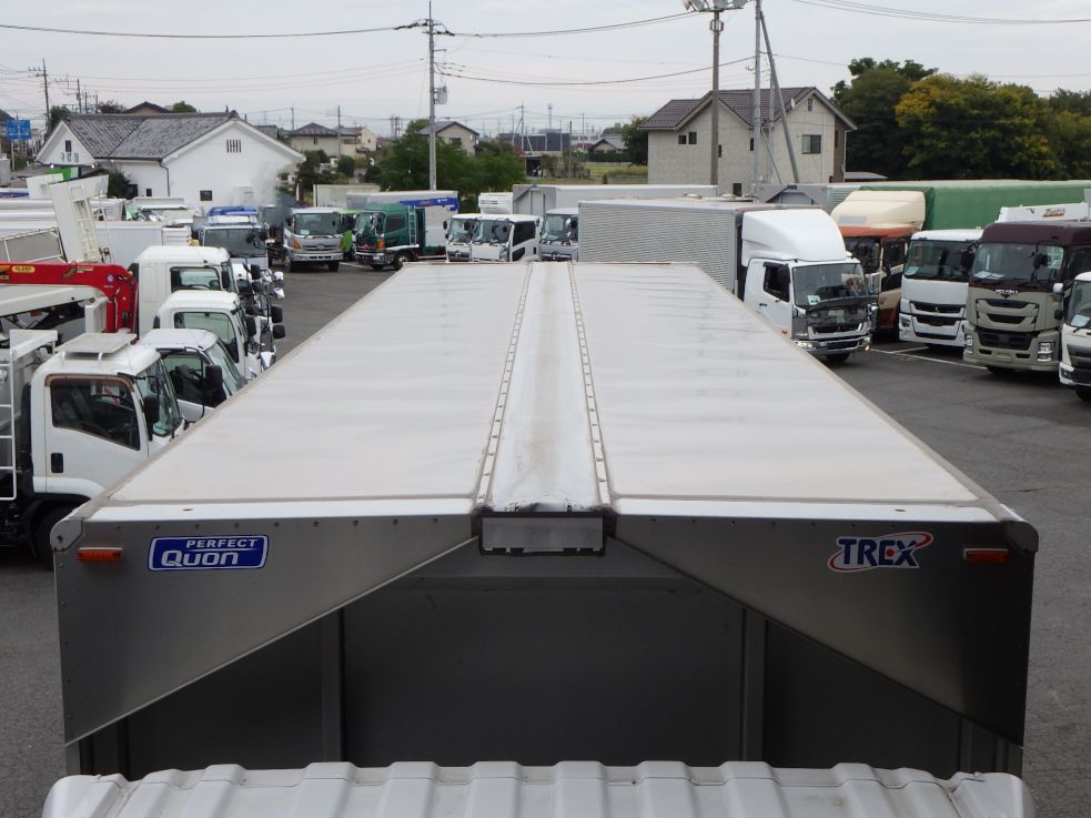 UDトラックス クオン 2PG-CG5CAの写真20