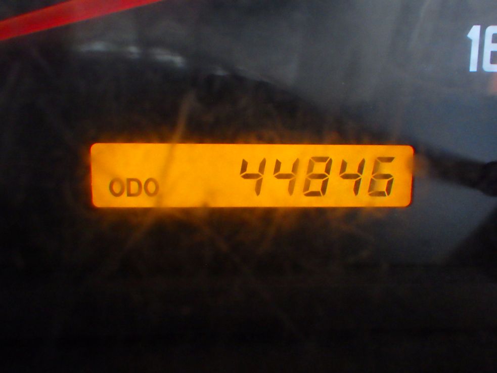 いすゞ エルフ TKG-NJR85AN(2WD)の写真16