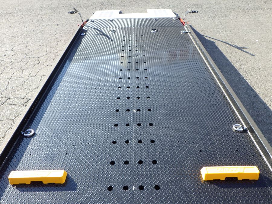 床の状態です。|マツダ ダイナ 2TG-LPR88AM(2WD)の写真9