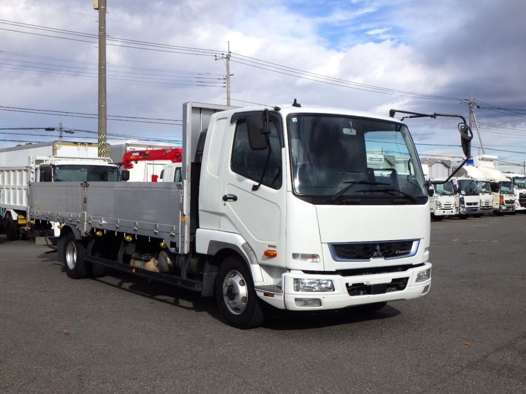 三菱 ファイター 2KG-FK62F(2WD)の写真2