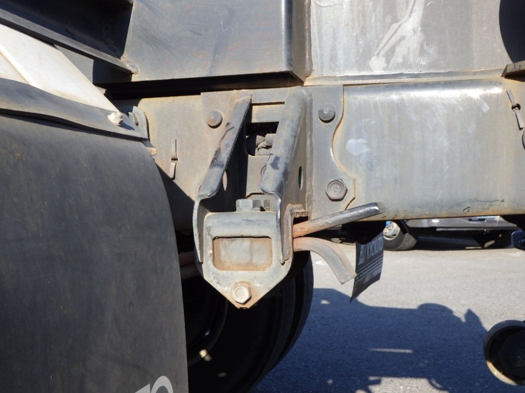 いすゞ フォワード TKG-FRR90S2(2WD)の写真5