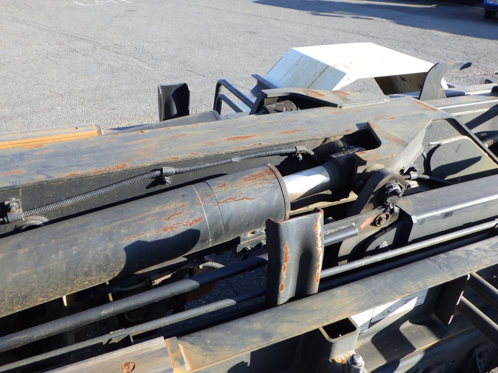 いすゞ フォワード TKG-FRR90S2(2WD)の写真32