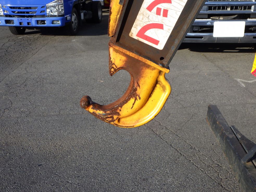 フックにキズ・サビがあります。|いすゞ フォワード TKG-FRR90S2(2WD)の写真34