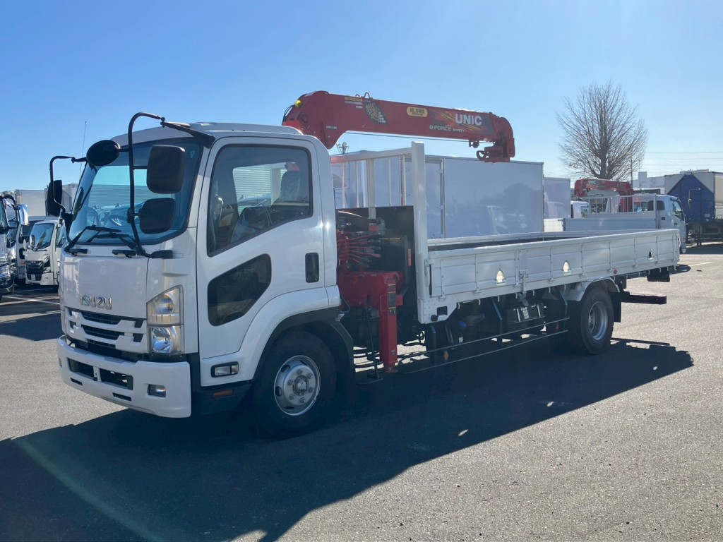 いすゞ フォワード 2PG-FRR90S1(2WD)の写真1