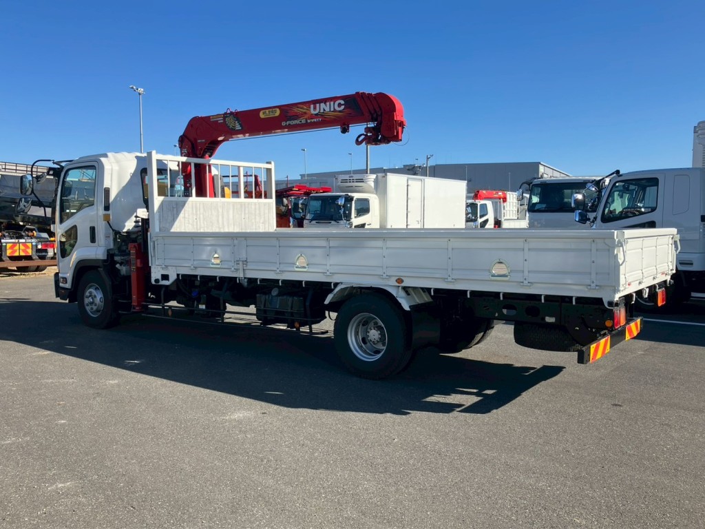 いすゞ フォワード 2PG-FRR90S1(2WD)の写真3