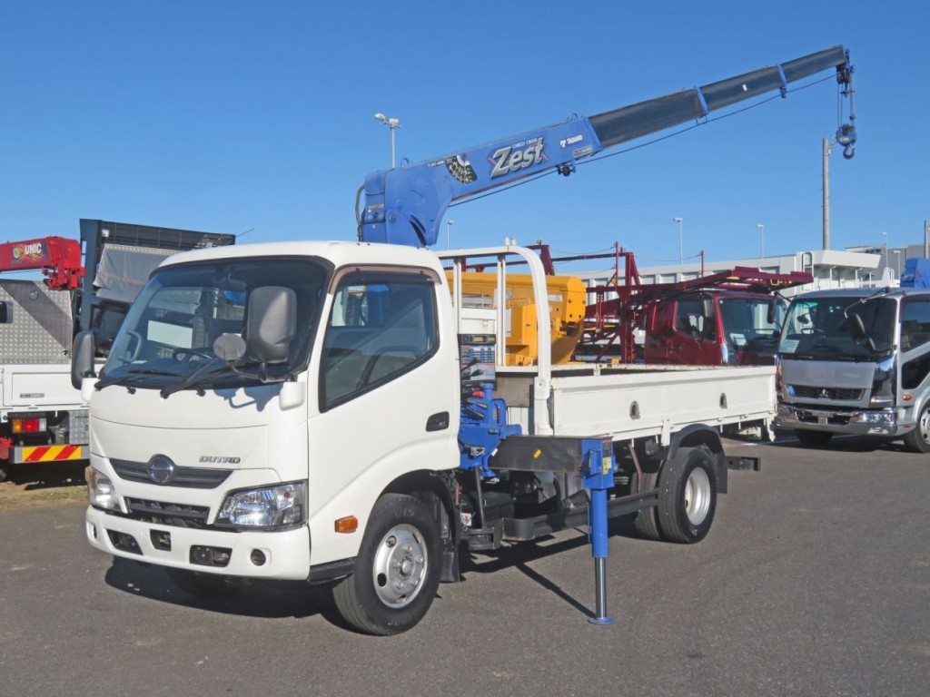 日野 デュトロ TKG-XZU650M(2WD)の写真1