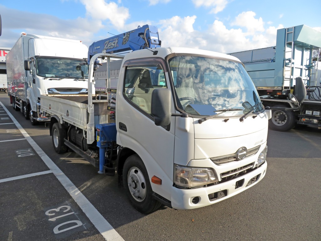日野 デュトロ TKG-XZU650M(2WD)の写真2