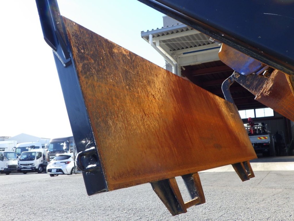 ゲート裏側の状態です。|三菱 スーパーグレート 2KG-FV70HXの写真12