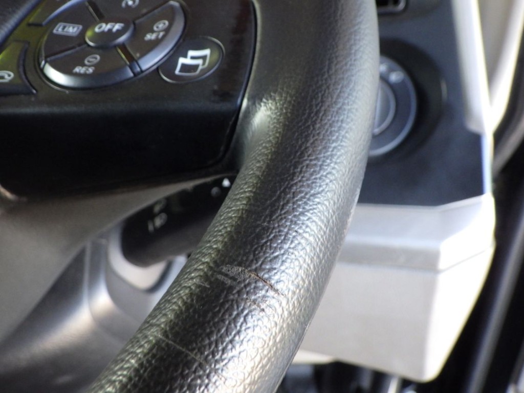 ハンドルにスレがあります。|三菱 スーパーグレート 2KG-FV70HXの写真36