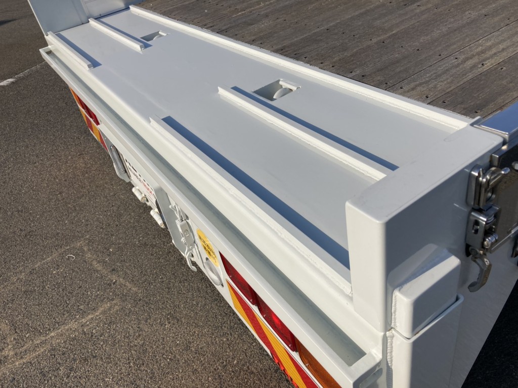 スロープハンガー周りの状態です。|三菱 スーパーグレート 2KG-FS70HZの写真32