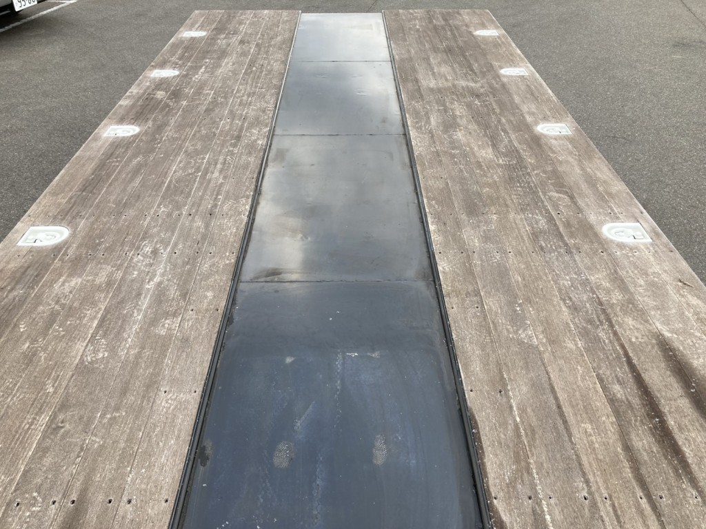 床後方の状態です。|日野 レンジャー 2DG-GK2ABAの写真18