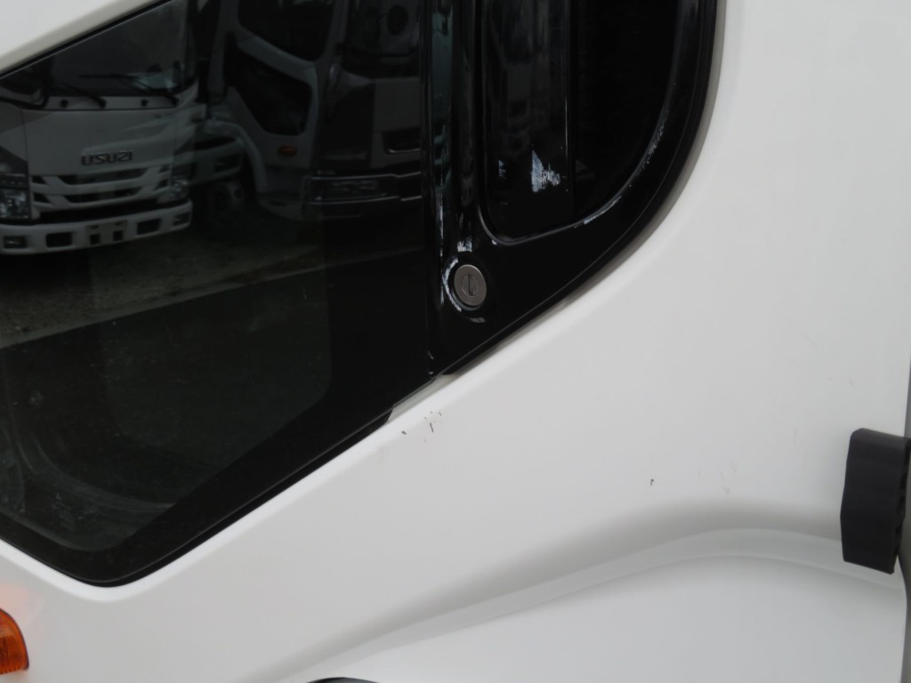 三菱 ファイター 2KG-FK65F(2WD)の写真13