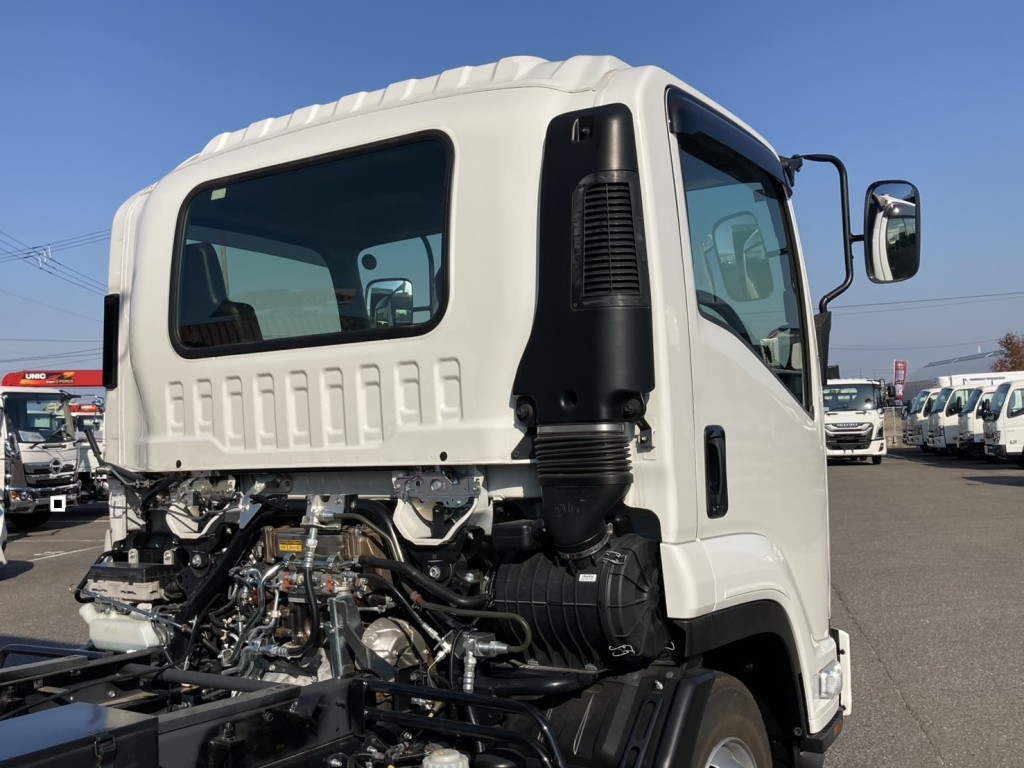 キャブバックの状態です。|いすゞ フォワード 2RG-FRR90S3(2WD)の写真24