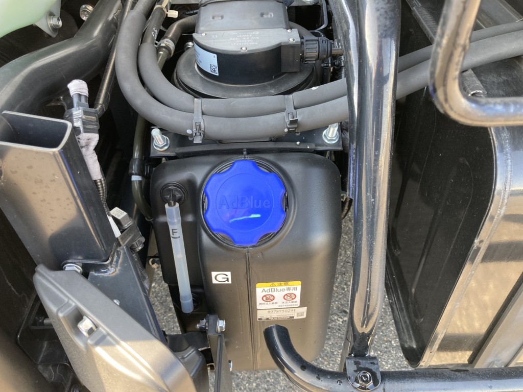 アドブルータンクです。|いすゞ フォワード 2RG-FRR90S3(2WD)の写真27
