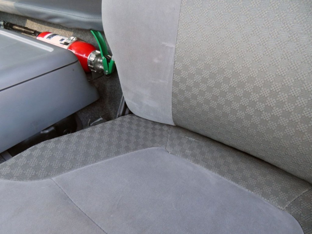 いすゞ フォワード 2RG-FRR90T2(2WD)の写真34