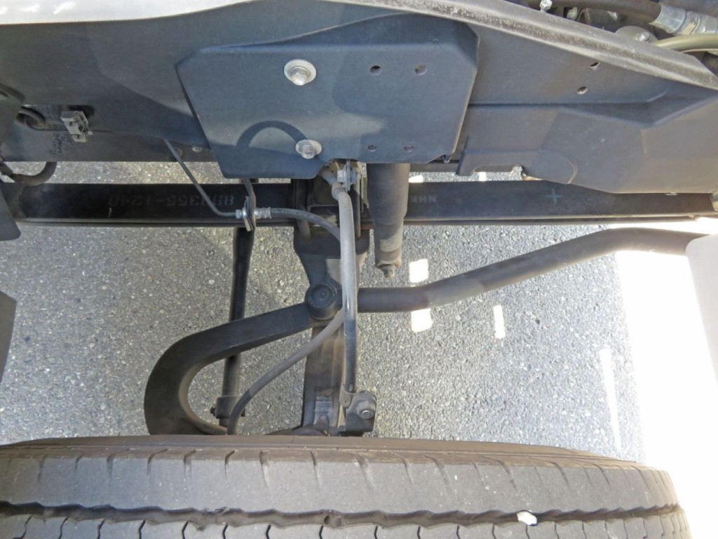 いすゞ フォワード 2RG-FRR90T2(2WD)の写真39