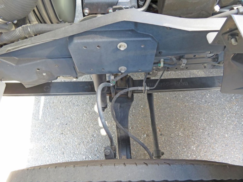 いすゞ フォワード 2RG-FRR90T2(2WD)の写真42