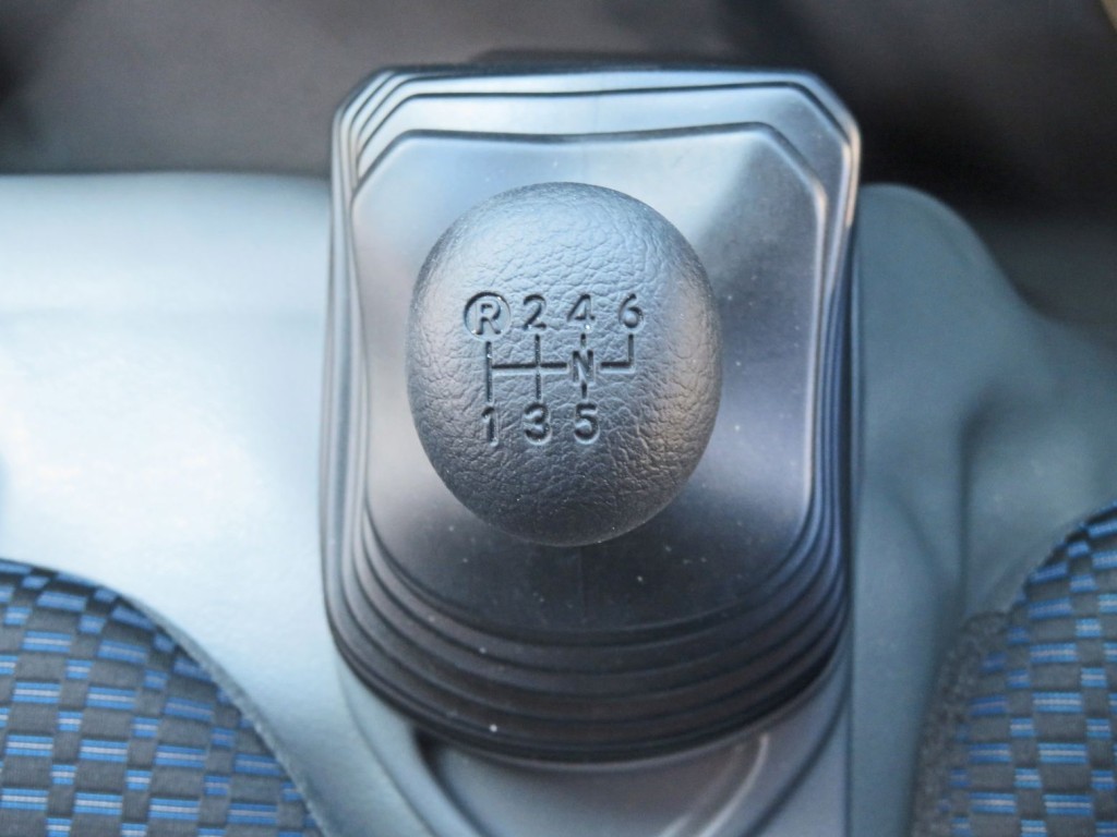 日野 デュトロ 2KG-XZU600E(2WD)の写真45