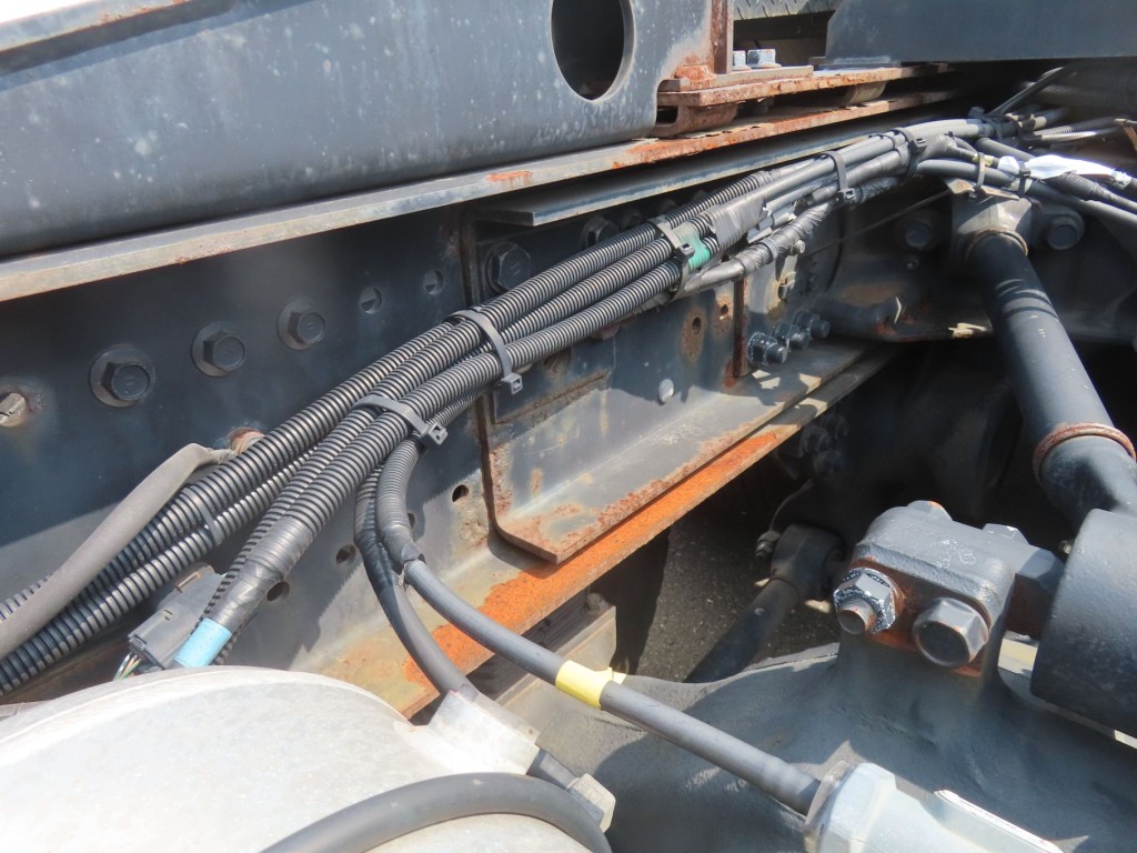 日野 プロフィア QDG-SS1EKDAの写真36