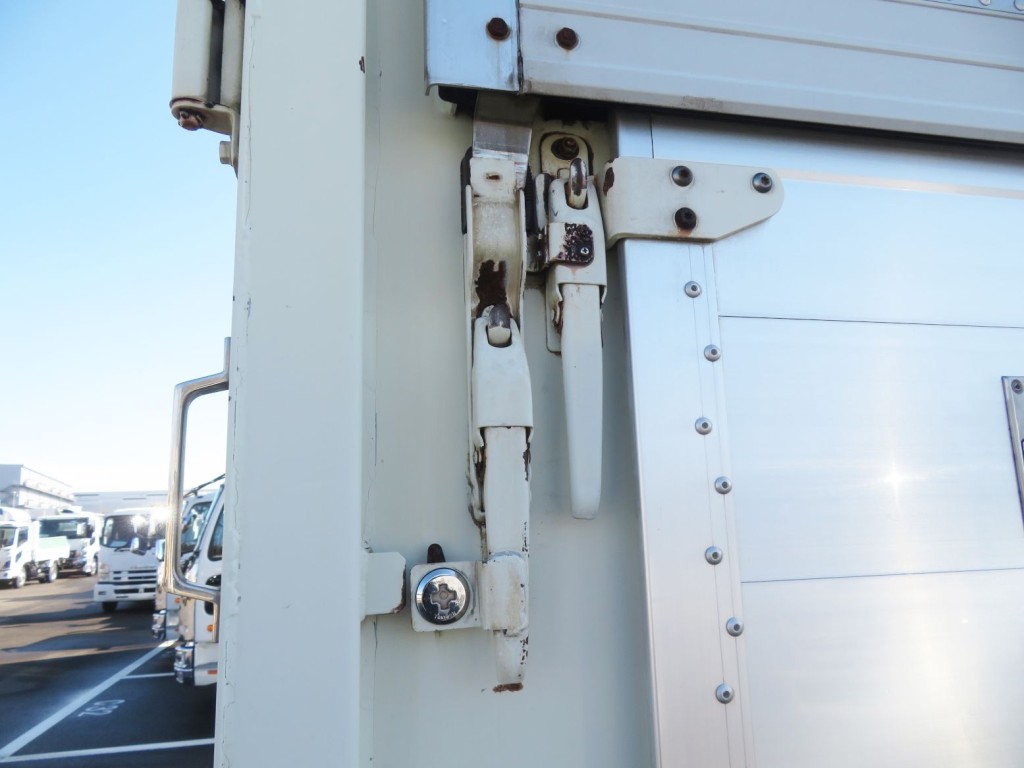 ウイングロック・あおりロックにサビ・キズがあります。|フルハーフ  DFWTF241BNの写真37