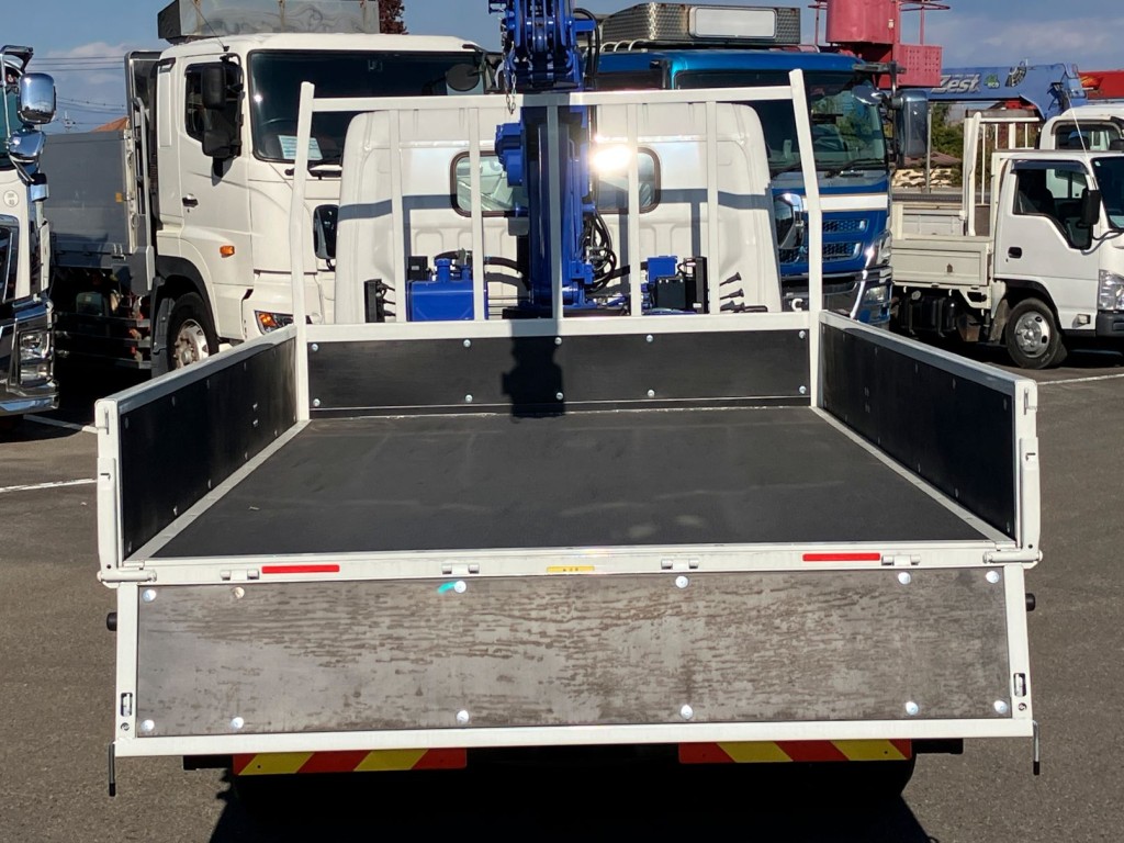 荷台全体の状態です。|三菱 キャンター 2PG-FEB80(2WD)の写真8