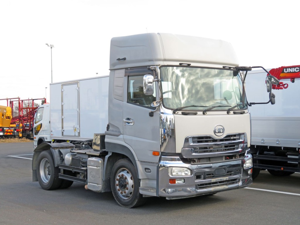 UDトラックス クオン QPG-GK5XABの写真2