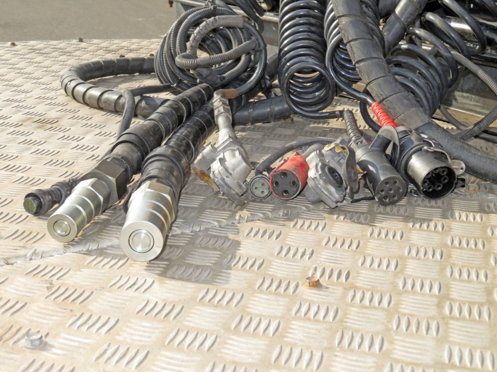 UDトラックス クオン QPG-GK5XABの写真10