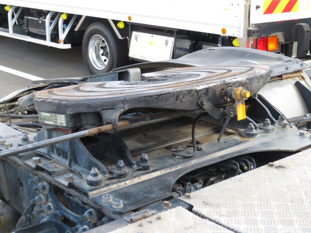 UDトラックス クオン QPG-GK5XABの写真11