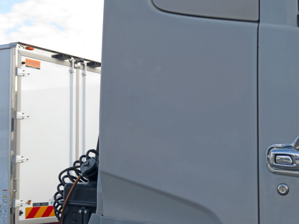 UDトラックス クオン QPG-GK5XABの写真47