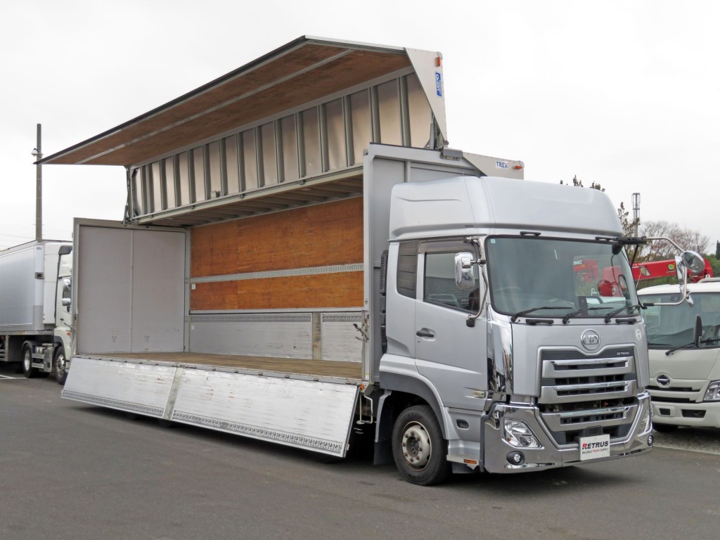 UDトラックス クオン 2PG-CG5CAの写真2