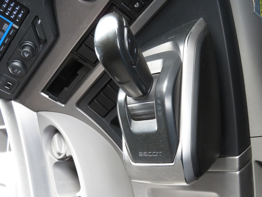 UDトラックス クオン 2PG-CG5CAの写真21