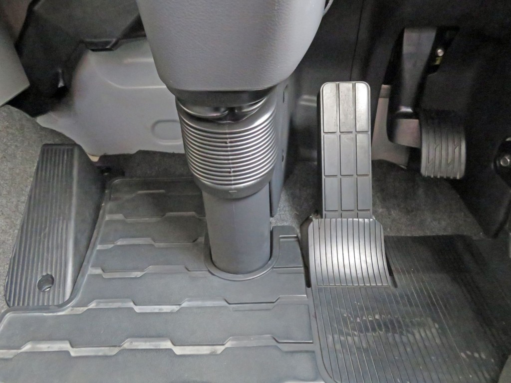 UDトラックス クオン 2PG-CG5CAの写真22