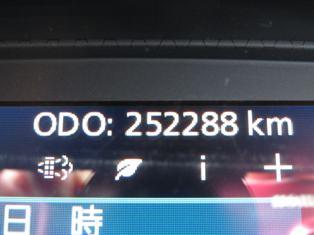 UDトラックス クオン 2PG-CG5CAの写真23