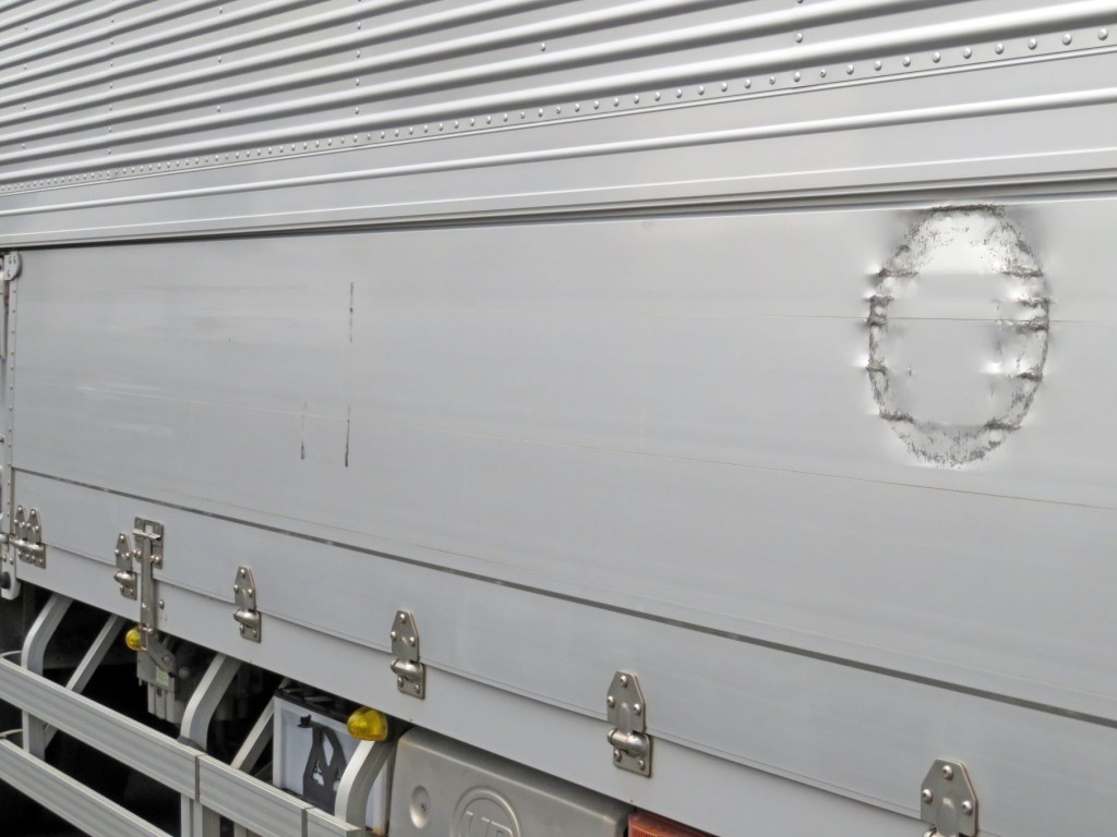 UDトラックス クオン 2PG-CG5CAの写真33