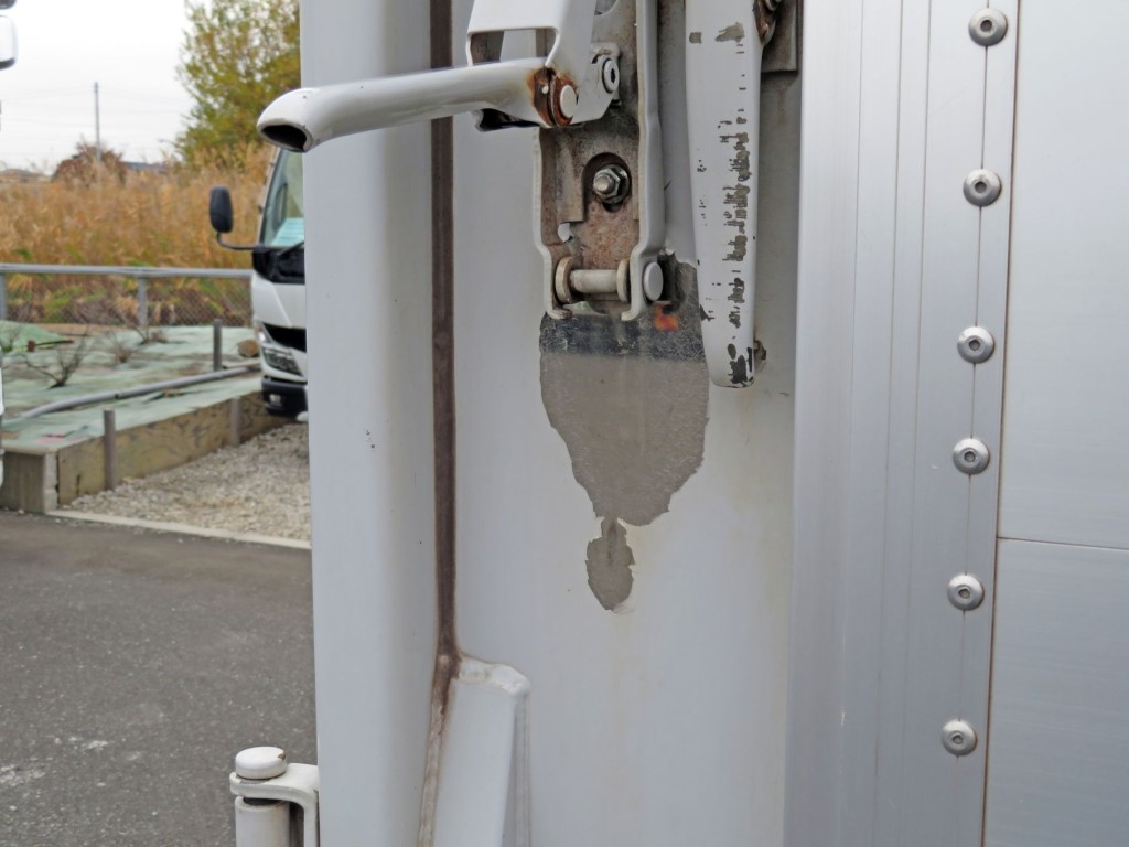 UDトラックス クオン 2PG-CG5CAの写真38