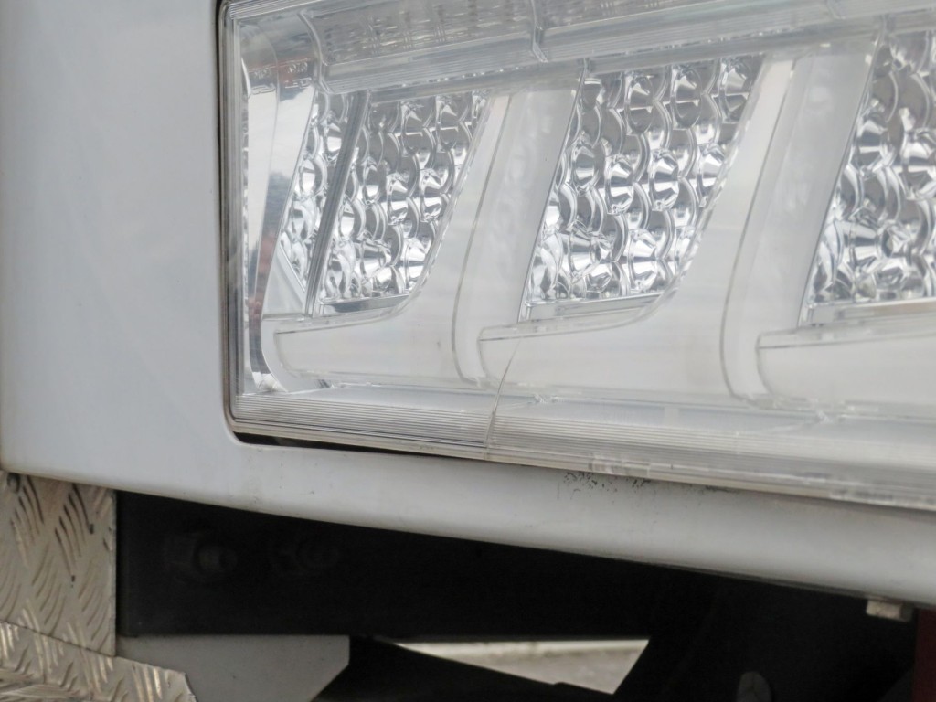 UDトラックス クオン 2PG-CG5CAの写真44