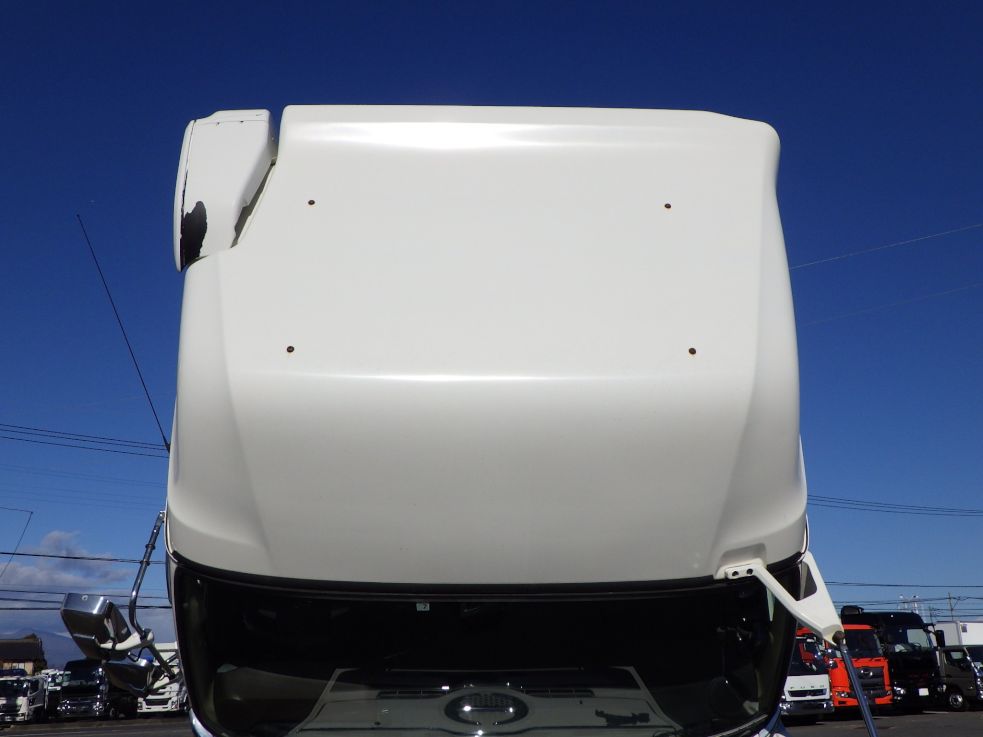 ダクトに塗装の剝がれがあります。|日野 プロフィア 2DG-FW1AHGの写真21