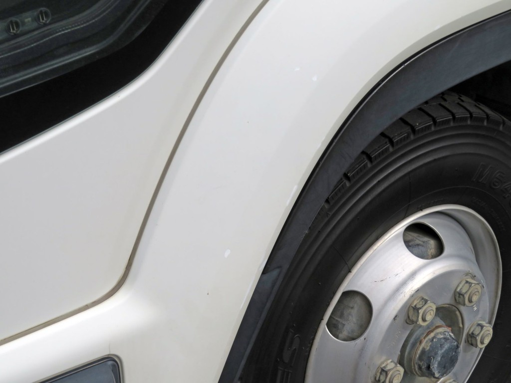 いすゞ フォワード TKG-FRR90S2(2WD)の写真34