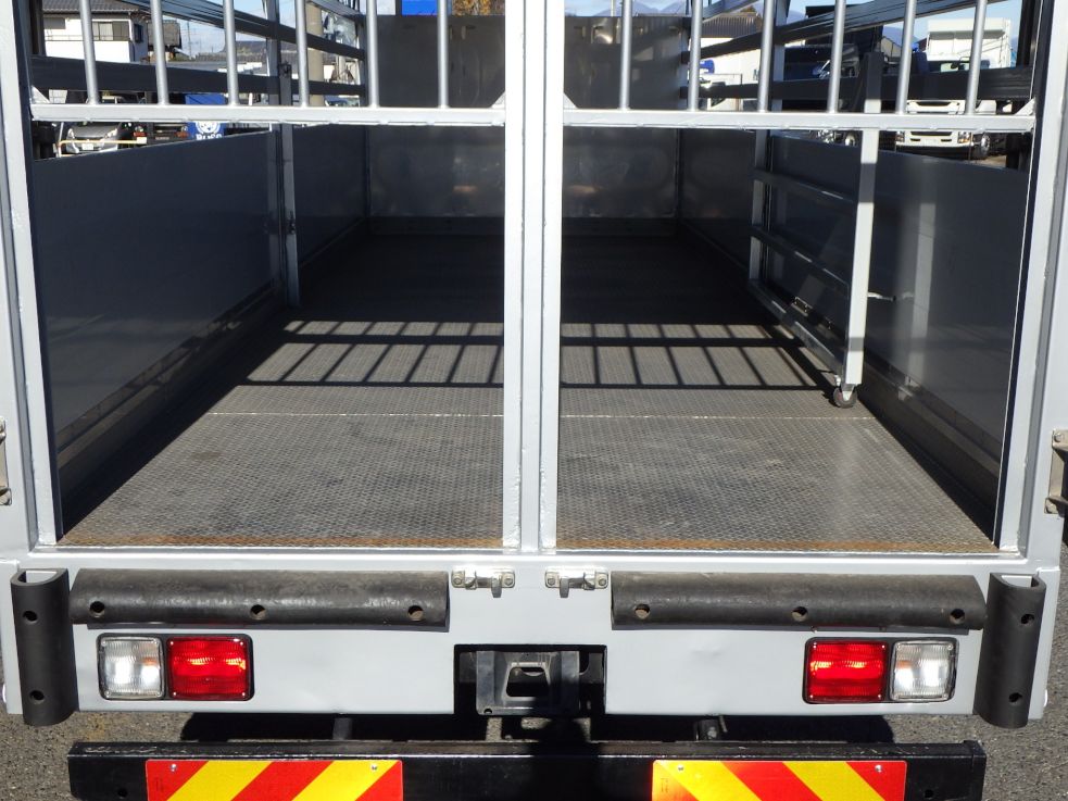 日野 レンジャー TKG-FC9JLAP(2WD)の写真12