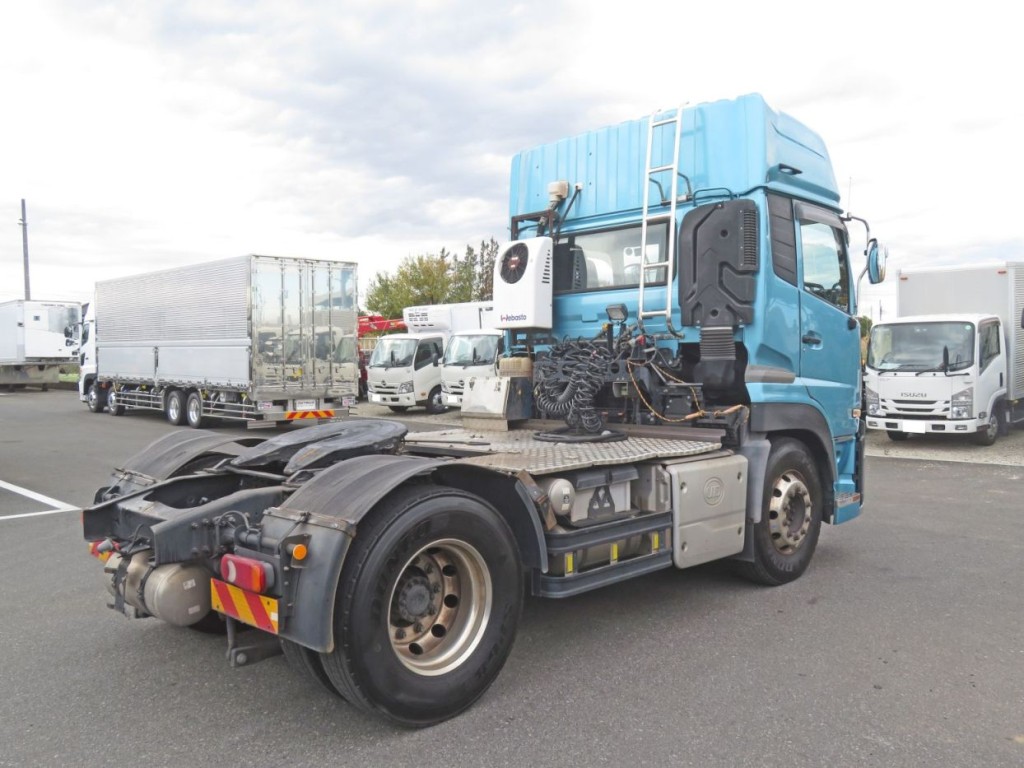 UDトラックス クオン 2PG-GK5AABの写真4