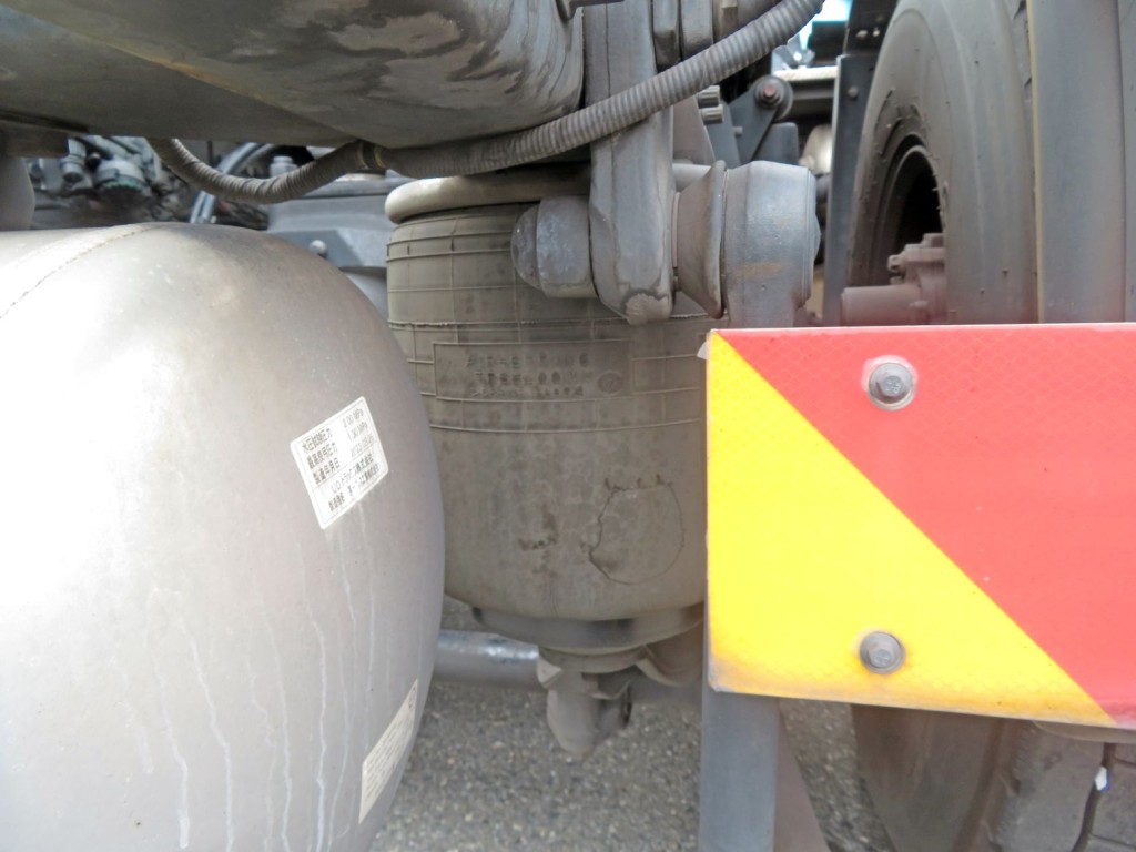 UDトラックス クオン 2PG-GK5AABの写真5