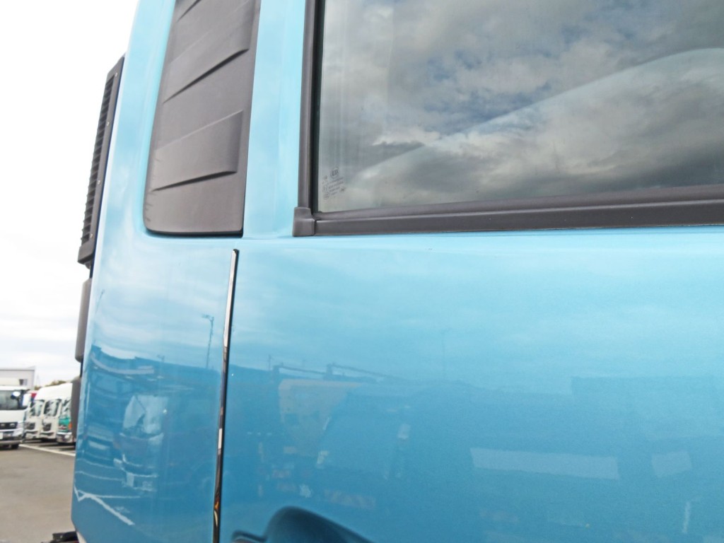 UDトラックス クオン 2PG-GK5AABの写真34